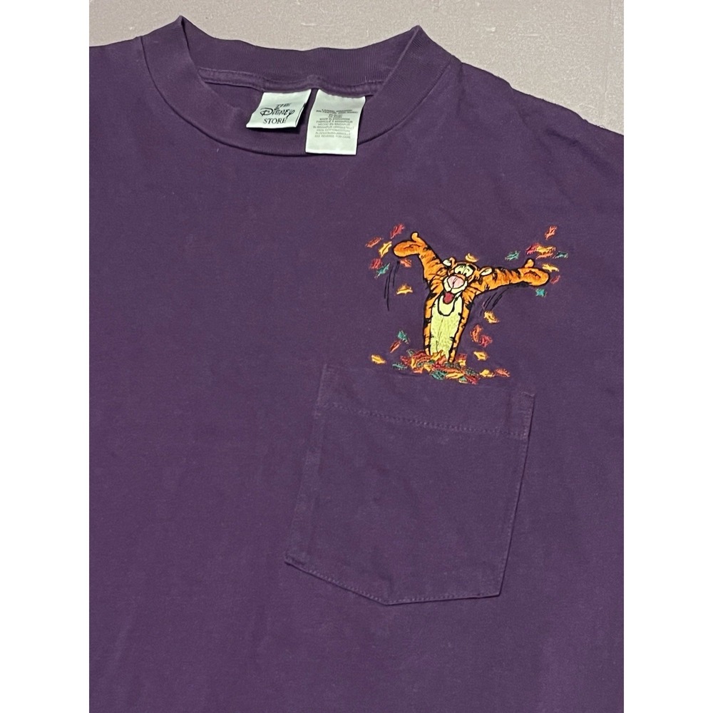 Vintage Disney Store Tigger Embroidered Pocket Shirt Size Large Purple - Picture 3 of 5